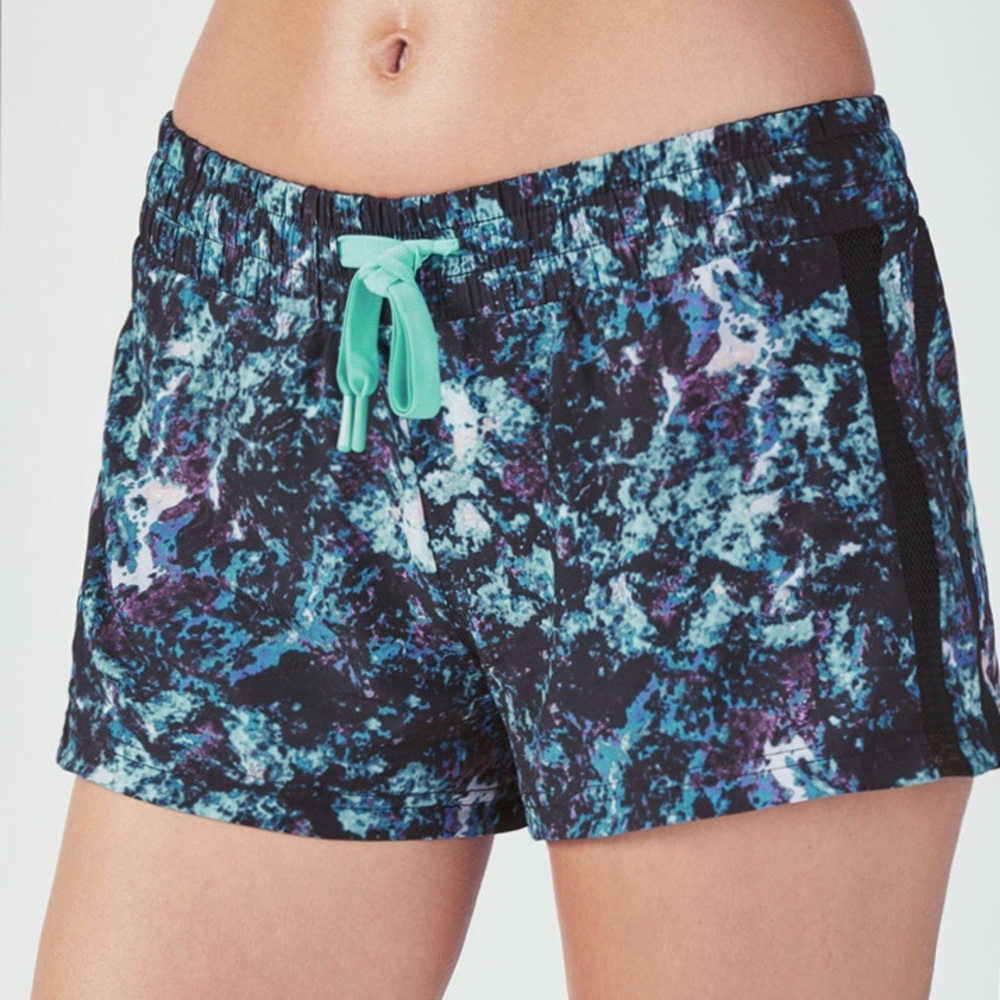FABLETICS PAMELA SHORT